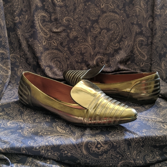 Rebecca Minkoff Gold Flats - Picture 4 of 5